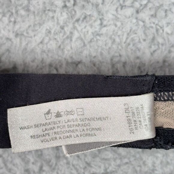 Victoria's Secret Bra Womens Biofit Demi Uplift Nude‎ with Black Lace 36c Straps - Picture 7 of 9